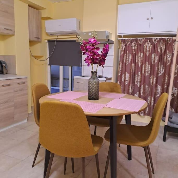 Zenia Home 1 Στην Καρδιά Της Πάτρας מראה חיצוני תמונה